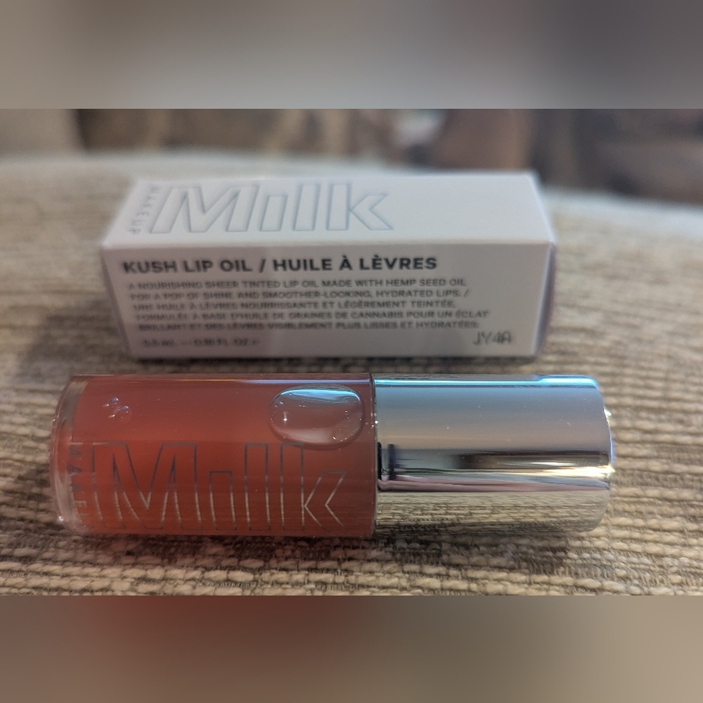 NIB Milk Make-up Kush Lip Oil 5.5ml